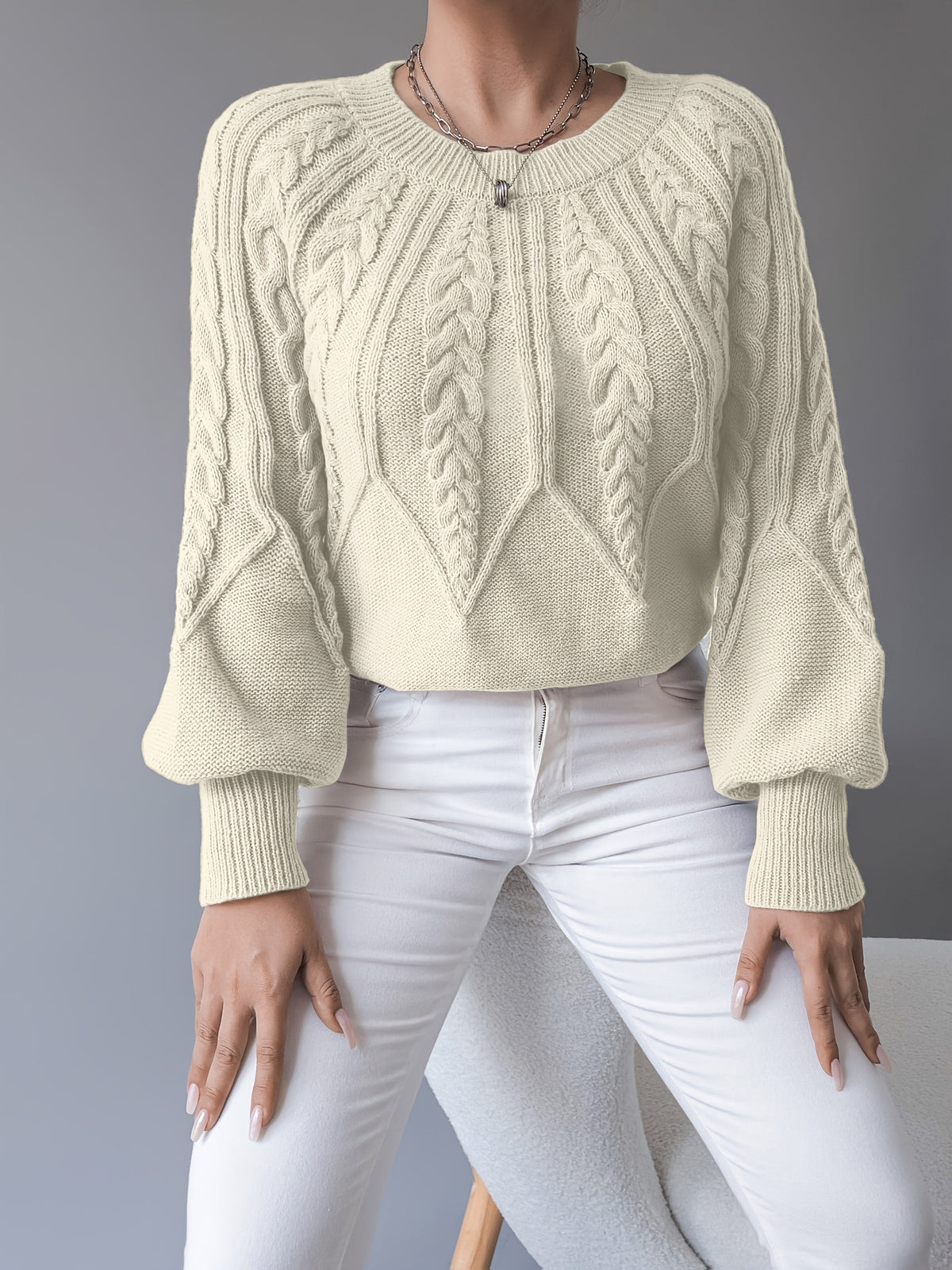 Maglione Donna a Trecce con Maniche a Lanterna – Design Romantico
