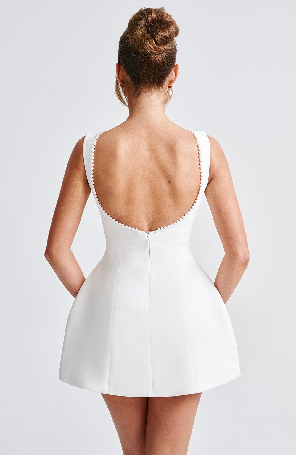 Abito Mini A-Line da Sposa con Finiture in Perle