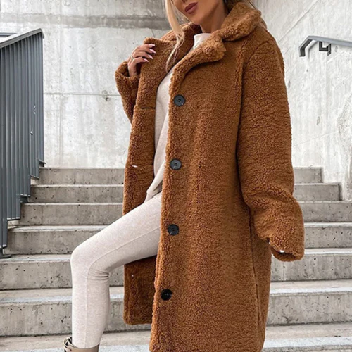 Cappotto Donna Teddy con Collo a Risvolto e Bottoni – Morbidezza Lussuosa