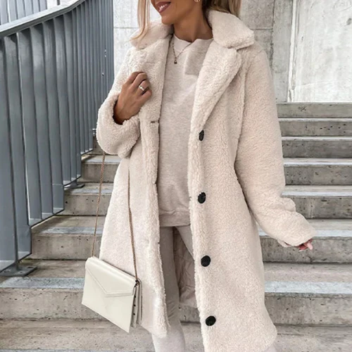 Cappotto Donna Teddy con Collo a Risvolto e Bottoni – Morbidezza Lussuosa
