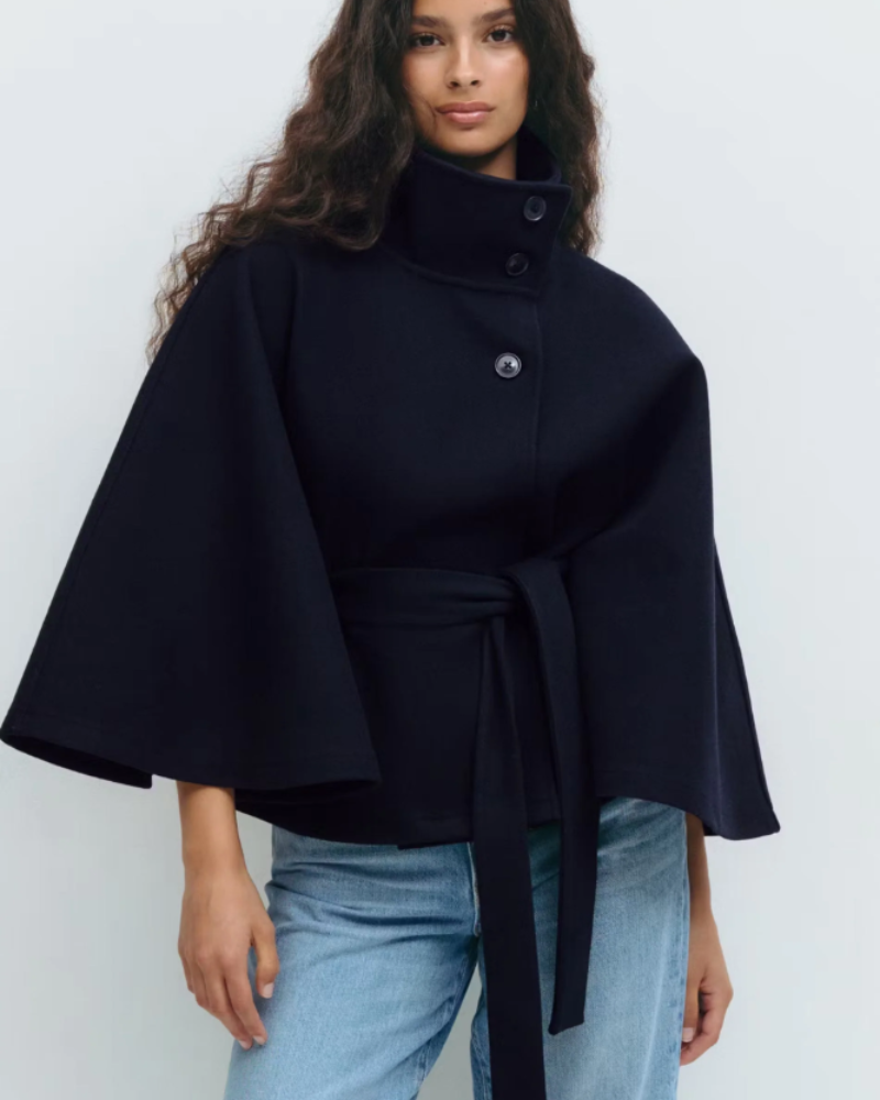 Mantella Donna con Cintura e Collo Rialzato – Cappotto Elegante e Versatile