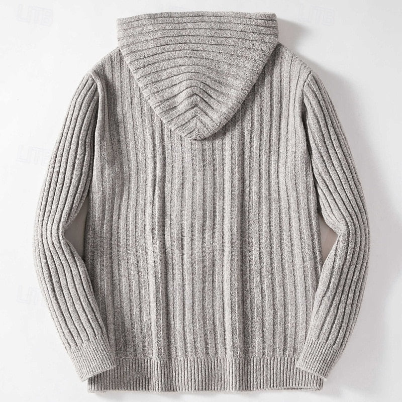 Cardigan Uomo con Cappuccio a Trecce – Calore Autentico