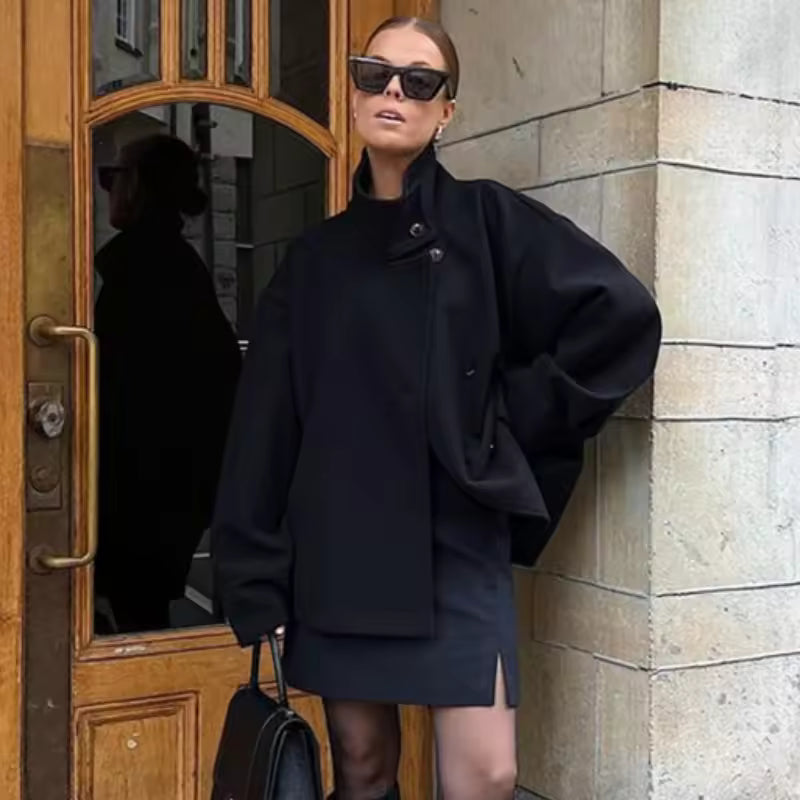 Cappotto Corto Donna Elegante con Doppiopetto – Comodo e Versatile