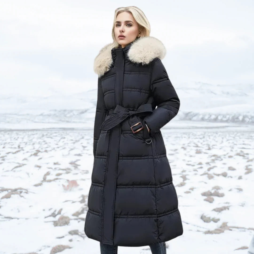 Cappotto Invernale Donna con Collo in Pelliccia – Aderente, Caldo ed Elegante