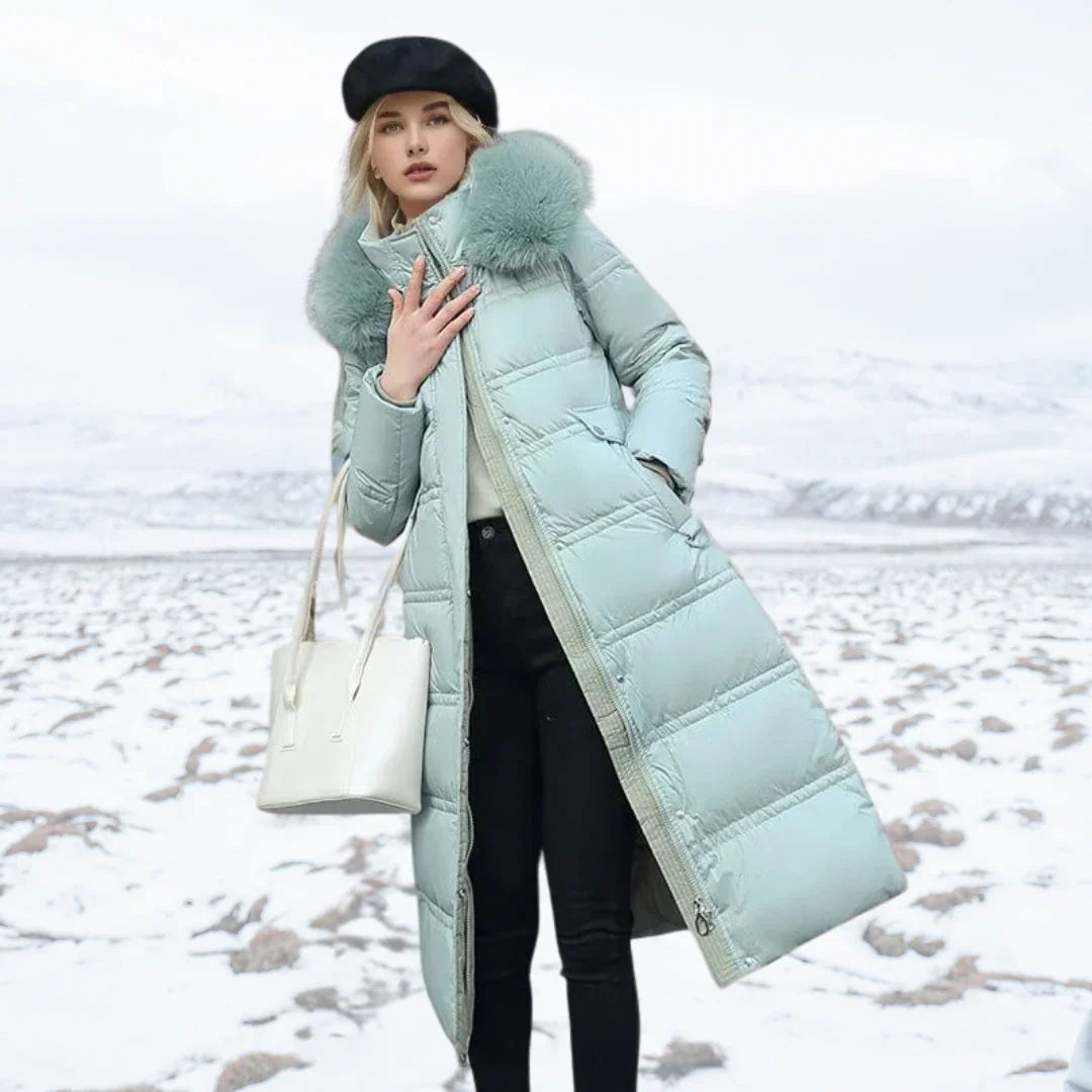 Cappotto Invernale Donna con Collo in Pelliccia – Aderente, Caldo ed Elegante