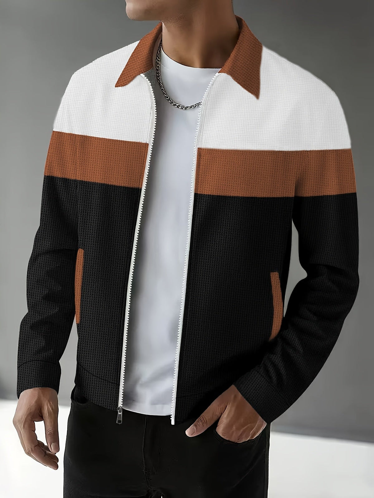 Giacca Uomo con Zip a Blocchi di Colore – Look Dinamico