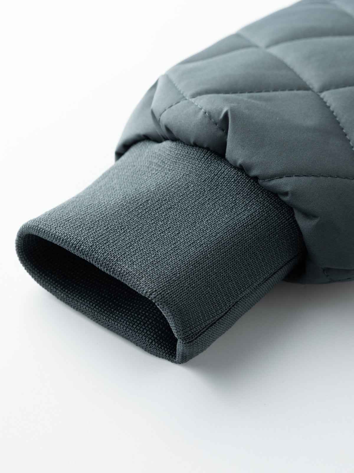 Bomber Jacket Uomo Trapuntata – Stile Classico e Calore