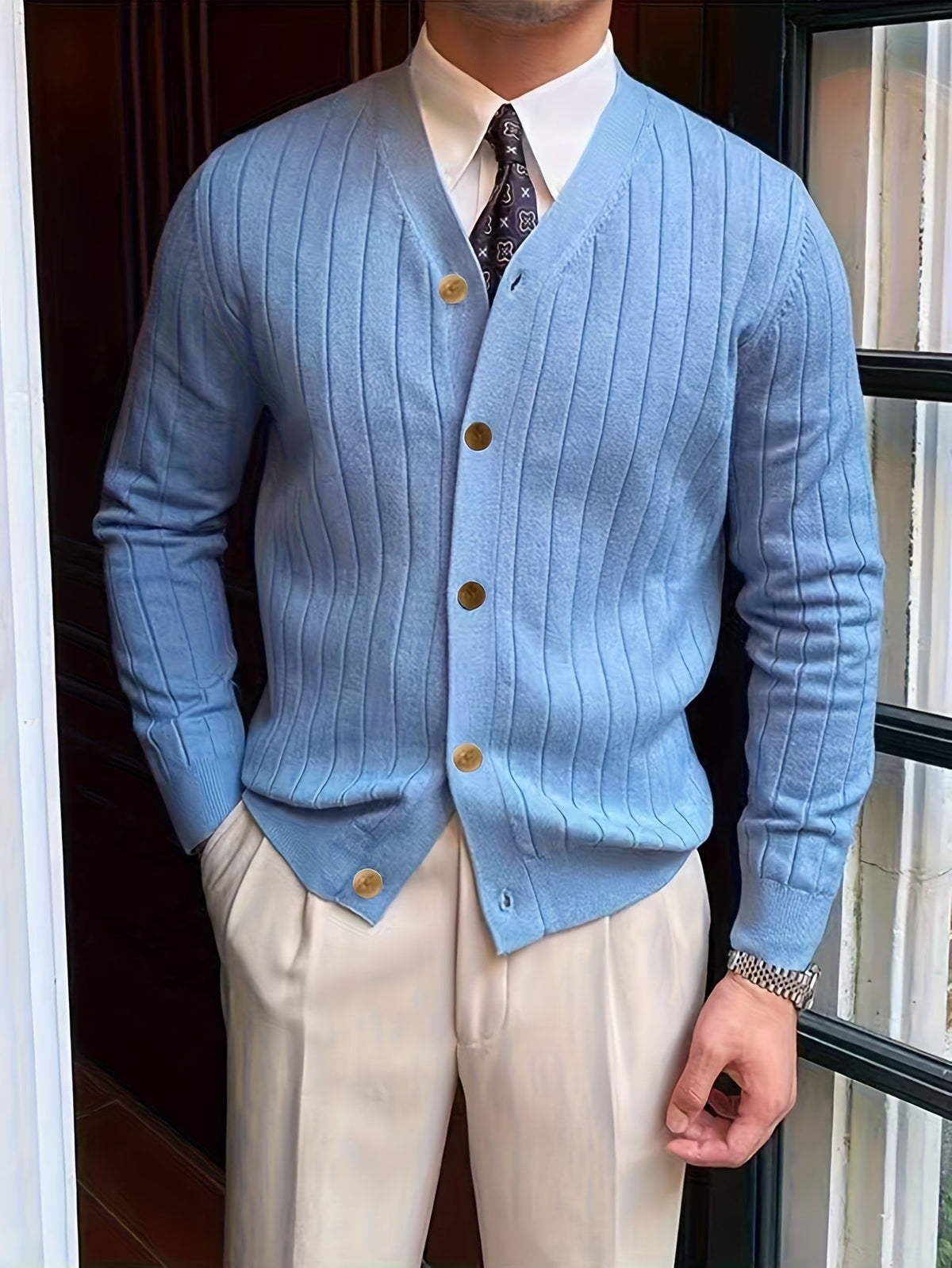 Cardigan Uomo a Costine con Bottoni – Vestibilità Comoda