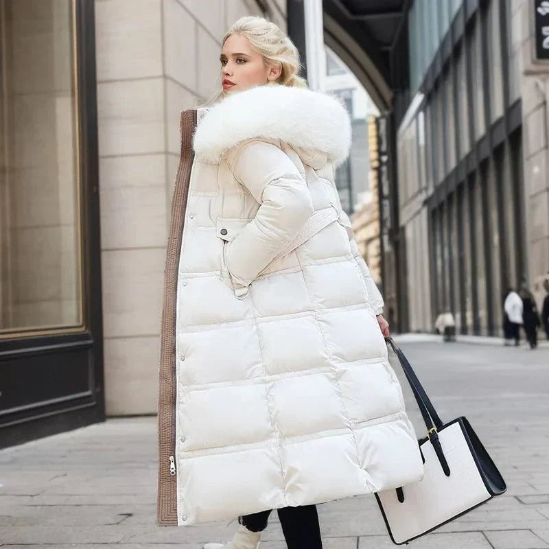 Cappotto Invernale Donna con Collo in Pelliccia – Aderente, Caldo ed Elegante