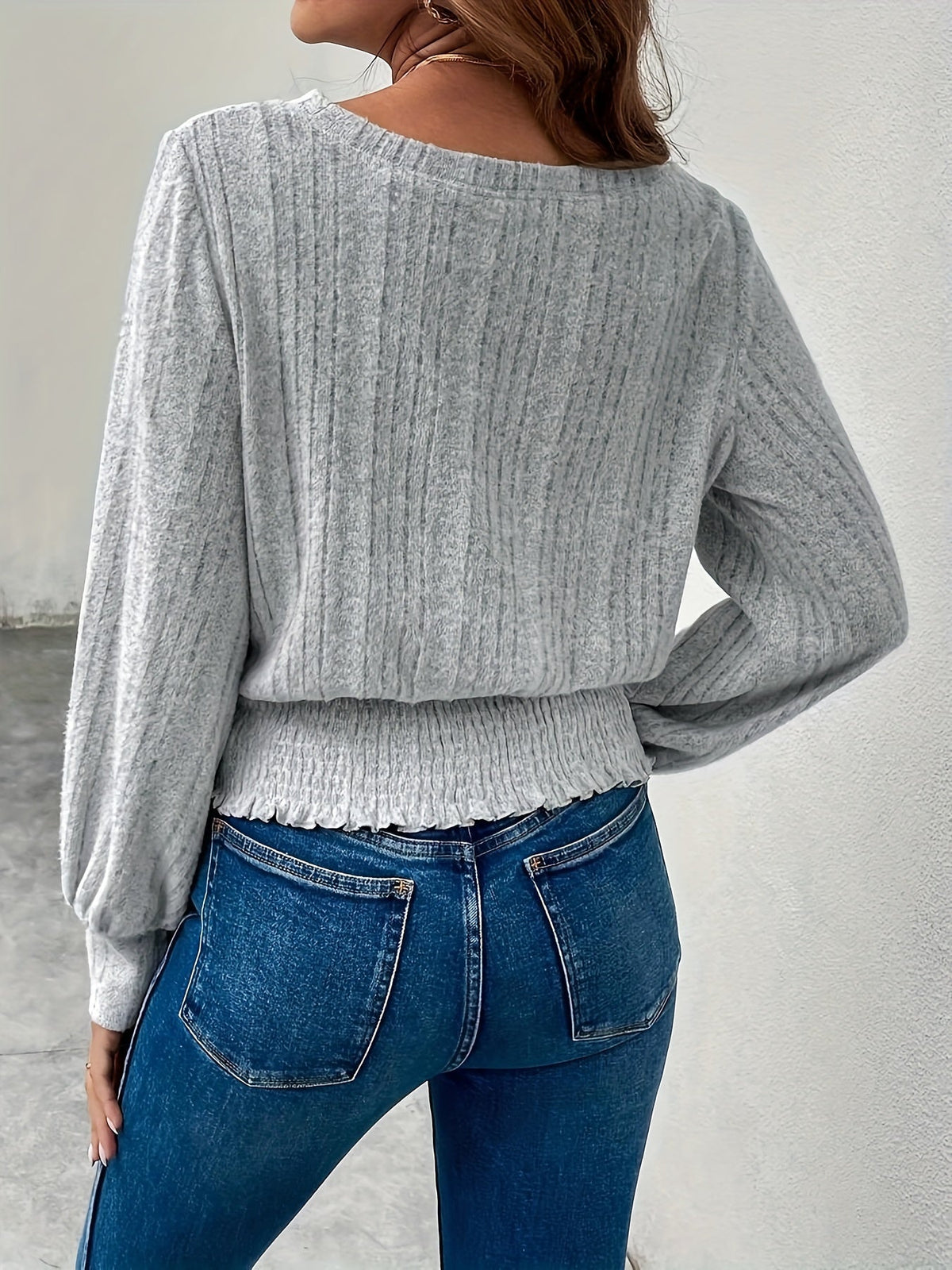 Top Donna Maniche Lunghe a Costine con Orlo Arricciato – Stile Femminile