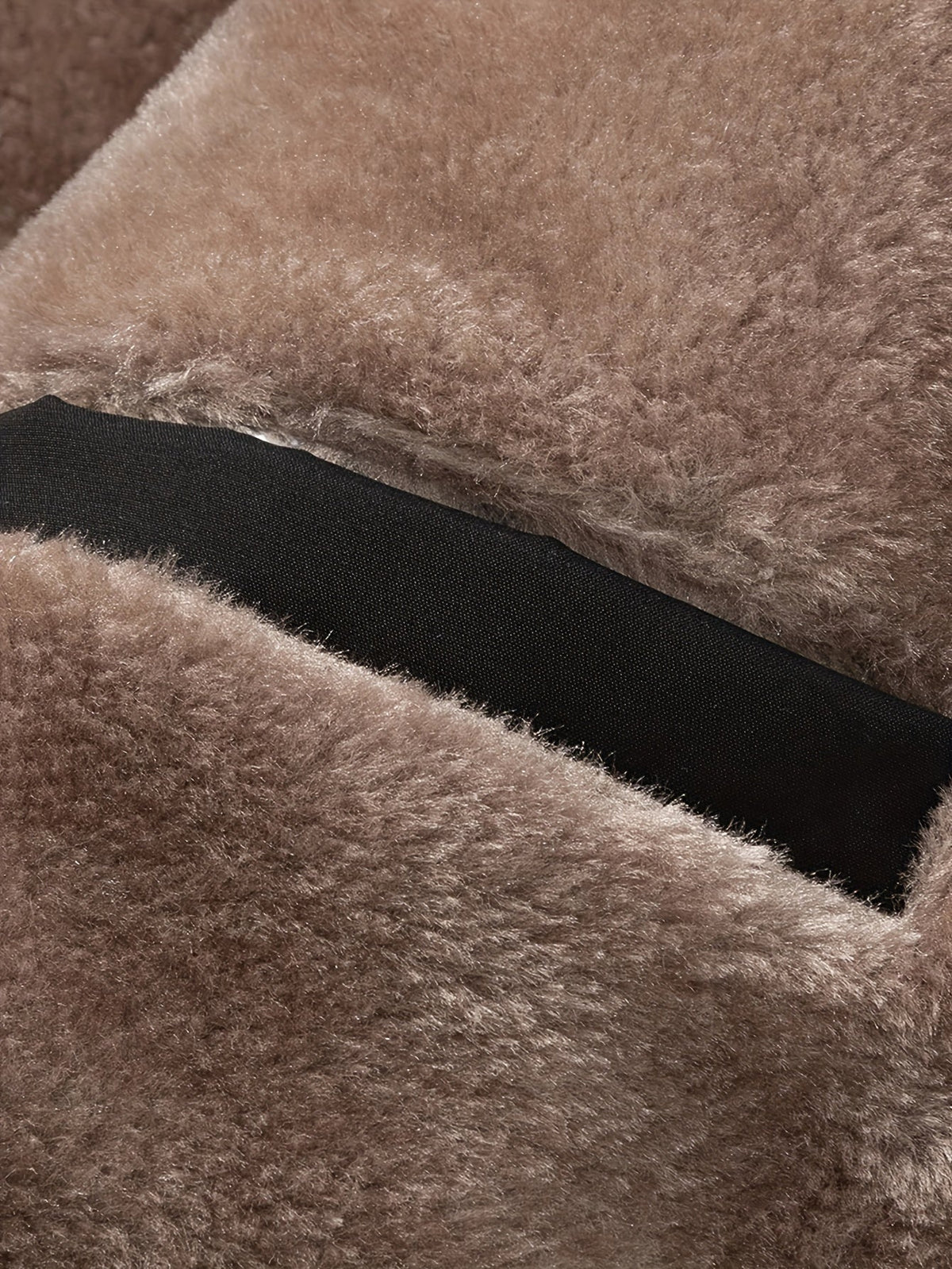 Cappotto Uomo con Cappuccio e Imbottitura – Stile Invernale