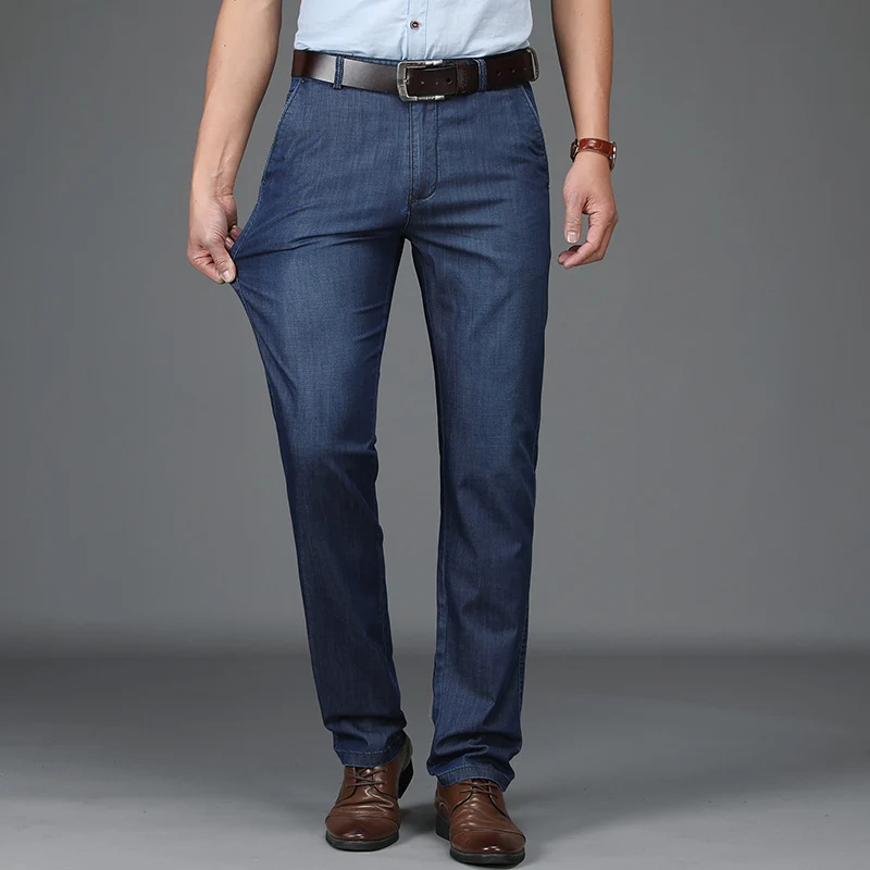 Jeans a Taglio Classico Elasticizzato Uomo – Vita Media