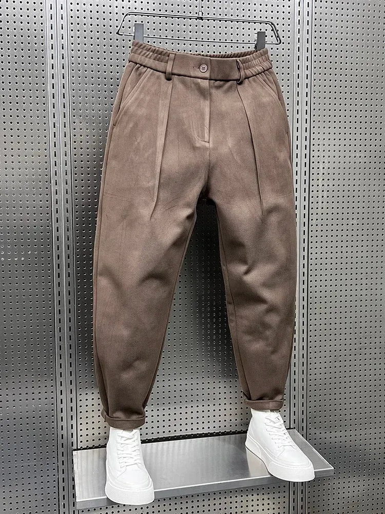Pantaloni Uomo Affusolati con Texture Distintiva