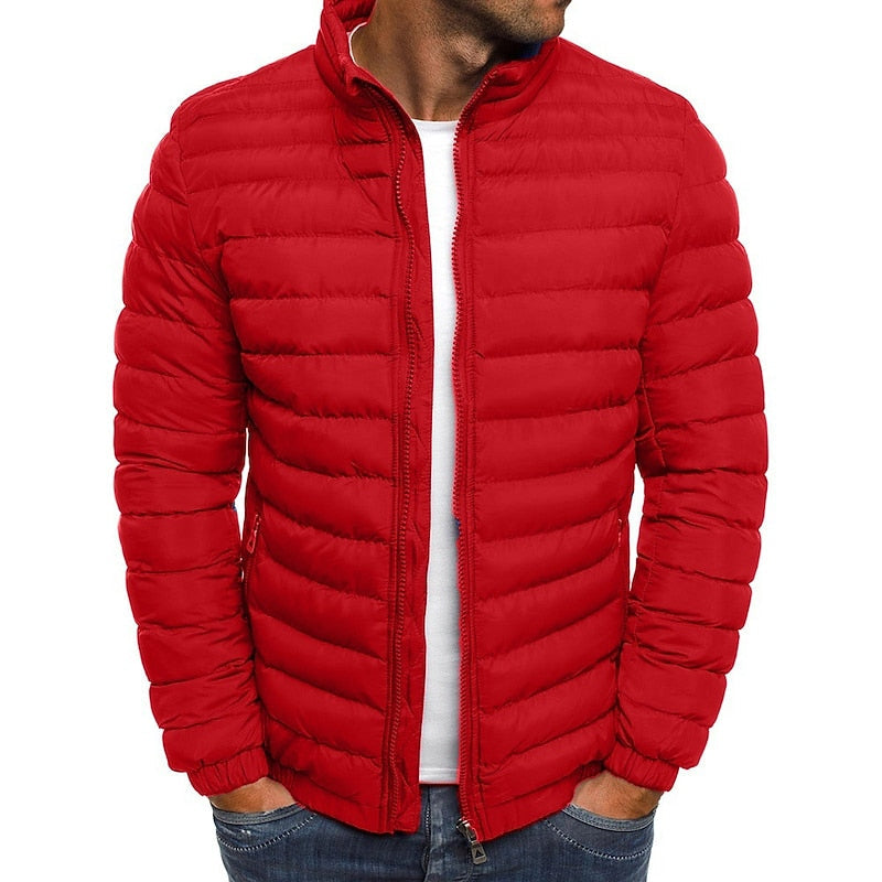 Piumino Uomo Leggero con Cappuccio – Calore Senza Ingombro
